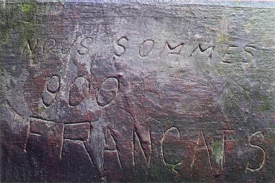 Inscription laissée sur un mur au Neuvième Fort de Kovno